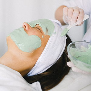 Deep cleansing facial treatment in Culver City